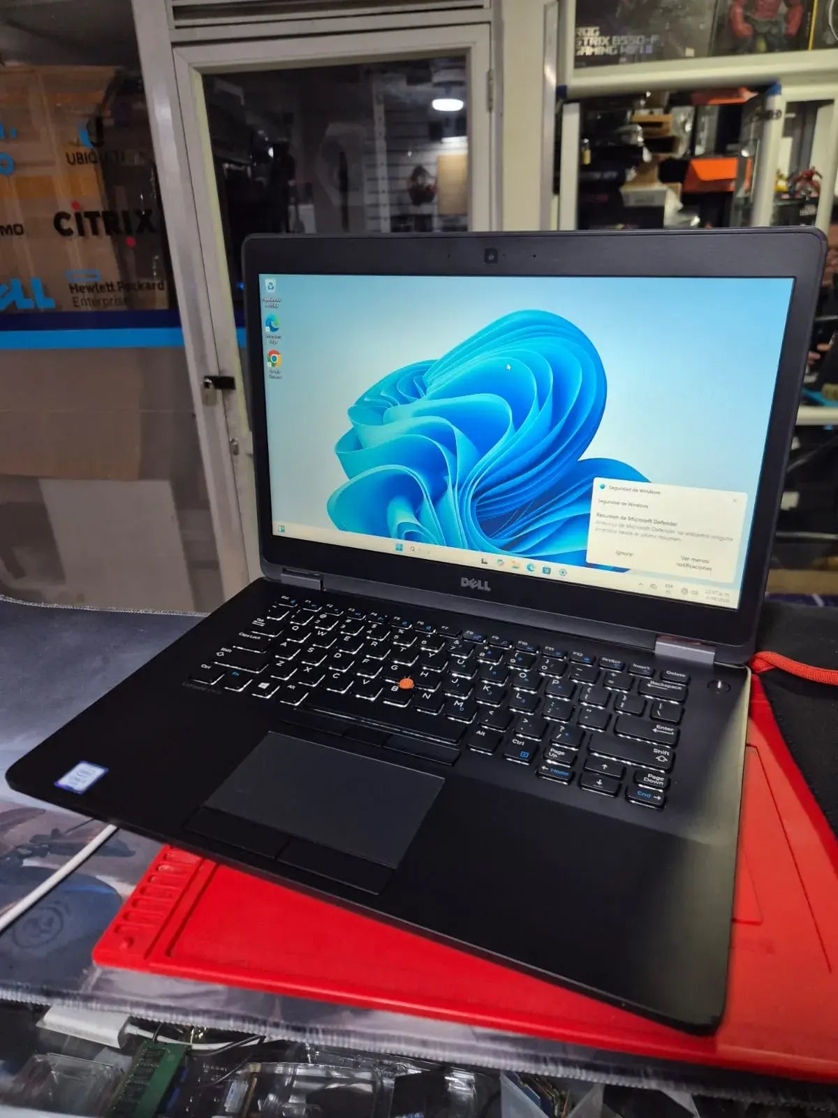 Portátil Dell Latitude de 14 pulgadas con Intel Core i5 de sexta generación para oficina y estudio