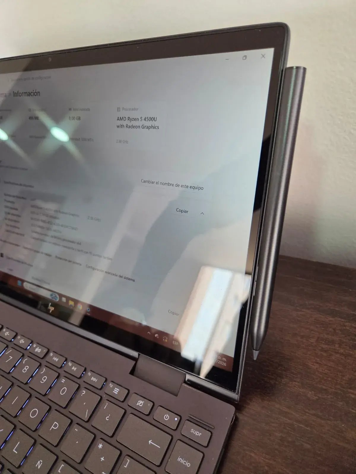 Portátil HP ENVY x360 convertible táctil 2 en 1 con lápiz óptico, Ryzen 5 4500U y pantalla 15.6