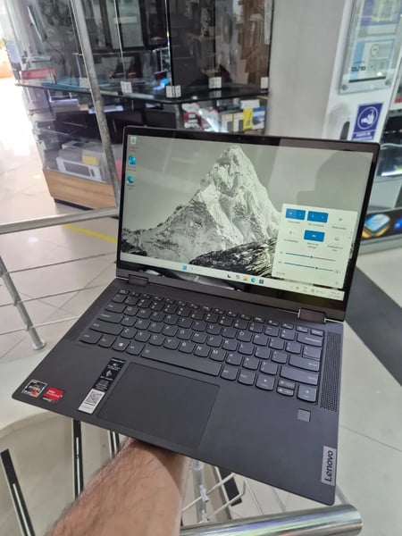 Portátil Lenovo IdeaPad Flex 5 Ryzen 5 Serie 5000 con 8 GB RAM, 256 GB SSD y pantalla de 14 pulgadas