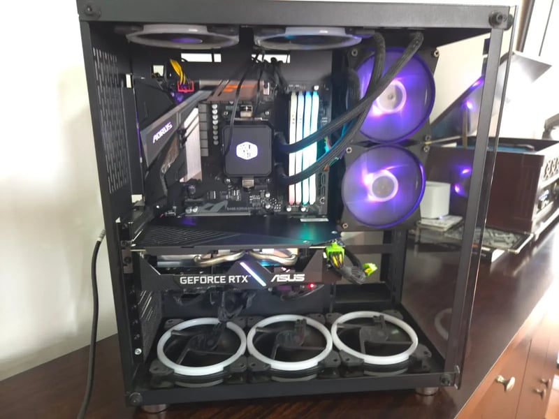  Torre gamer con AMD Ryzen 7 3700X, tarjeta gráfica NVIDIA RTX 2060 y 32 GB de RAM